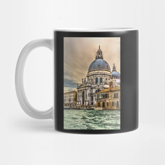 Basilica of Santa Maria della Salute by IanWL